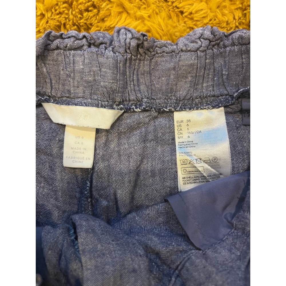 Women's H&M High Waist Shorts Size 6 Blue - Picture 2 of 4